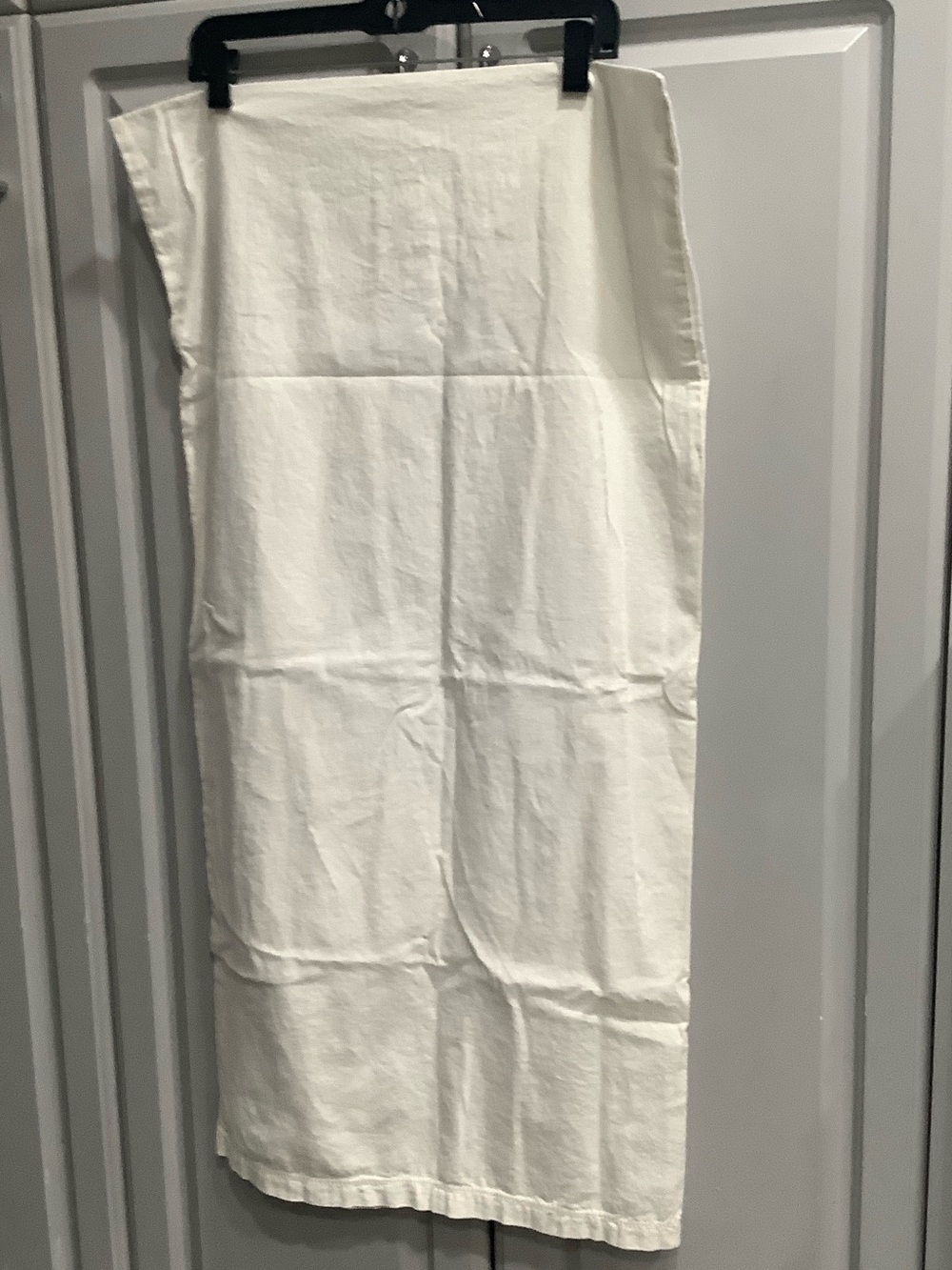 Hearth & Hand Off White Cal King, 1 Single Pillow Case,